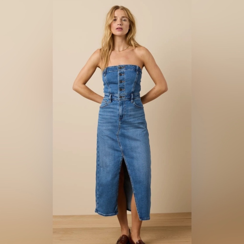 American Eagle Outfitters Blue Denim Strapless Dress